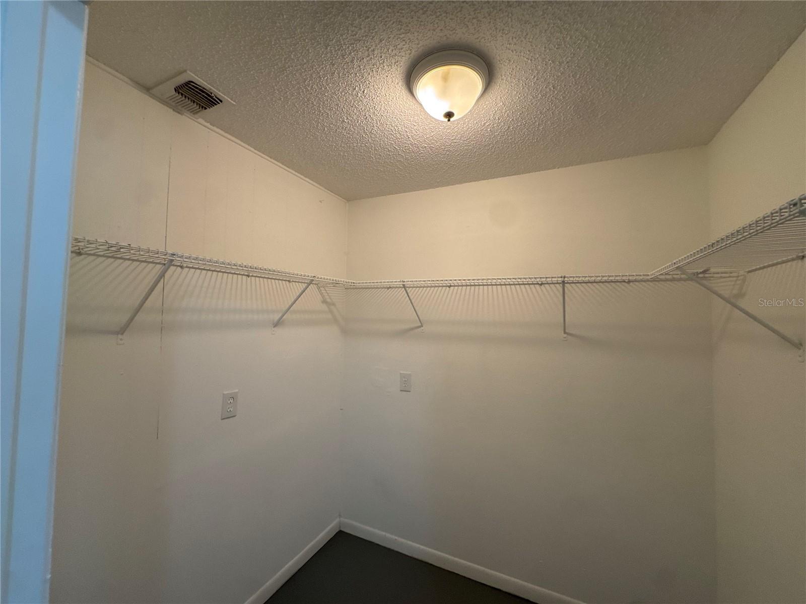 EUCLID HEIGHTS - Residential