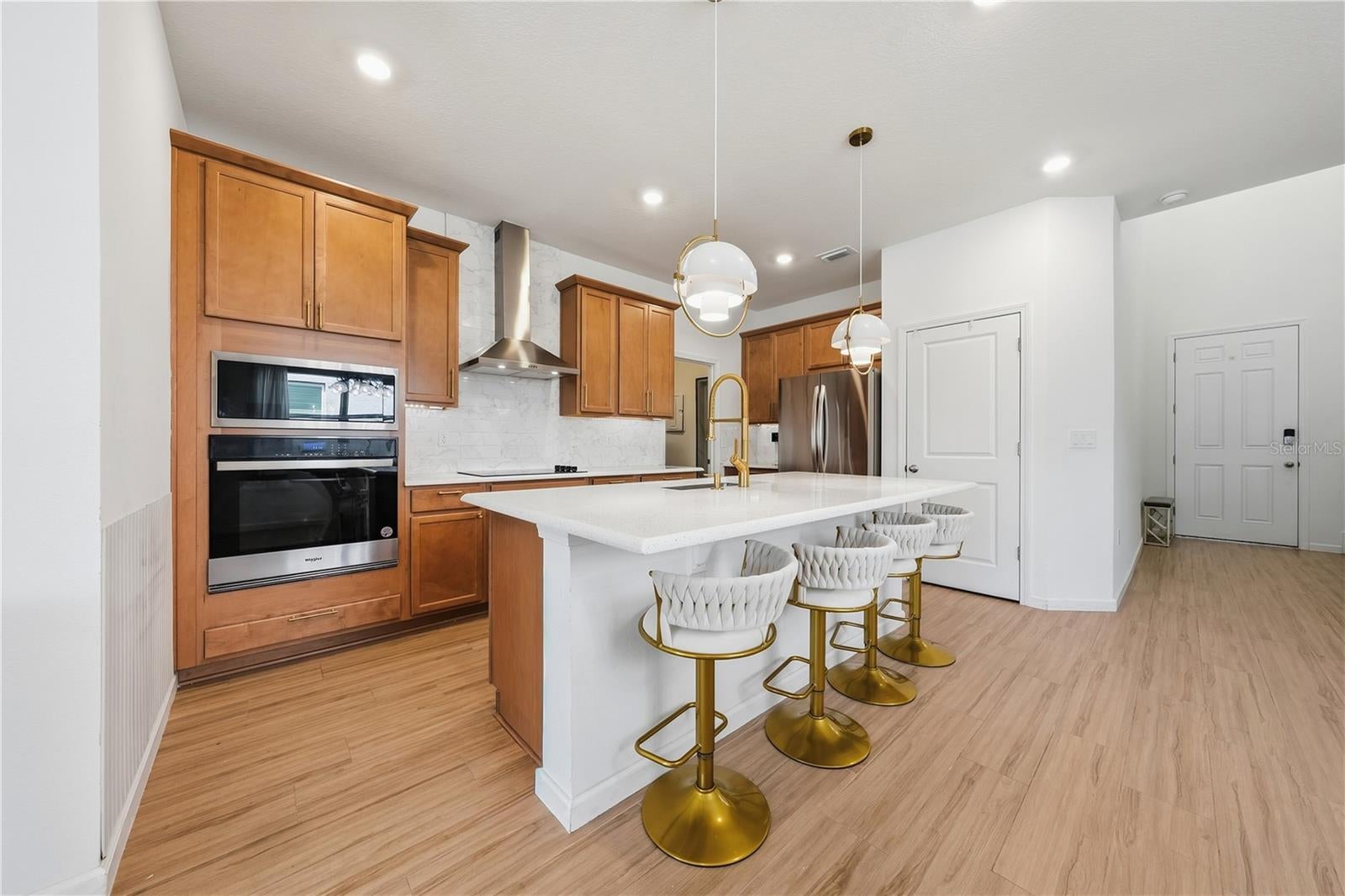 4700 CRAGMERE LOOP