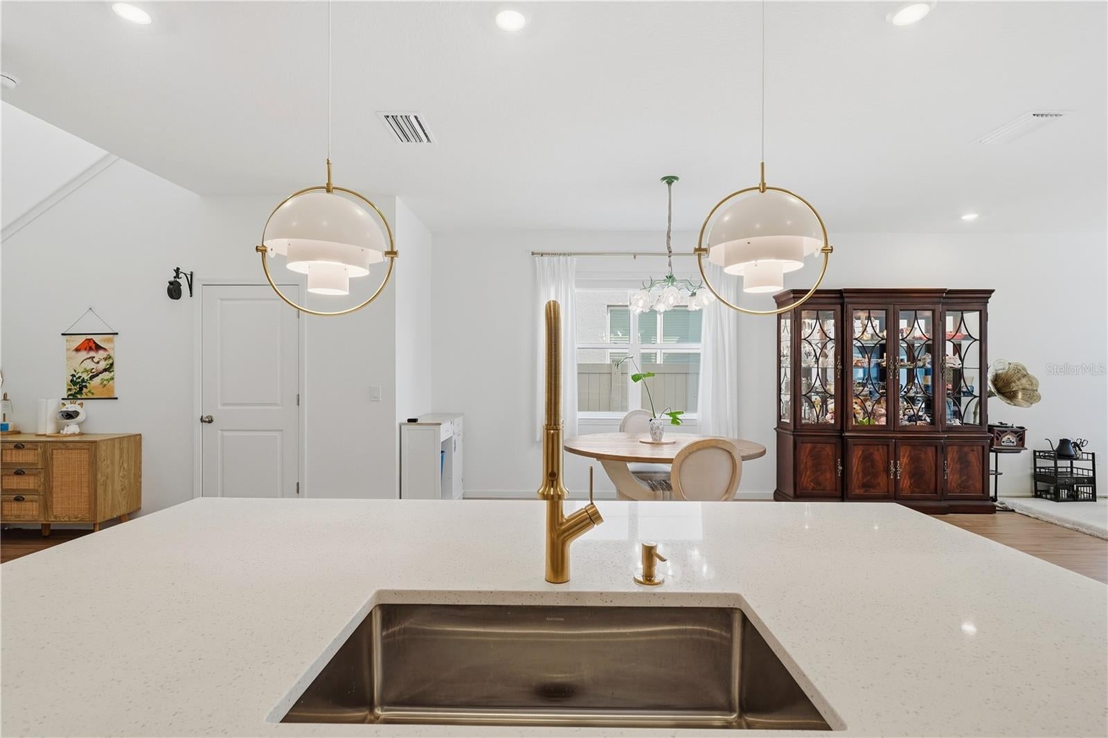 4700 CRAGMERE LOOP