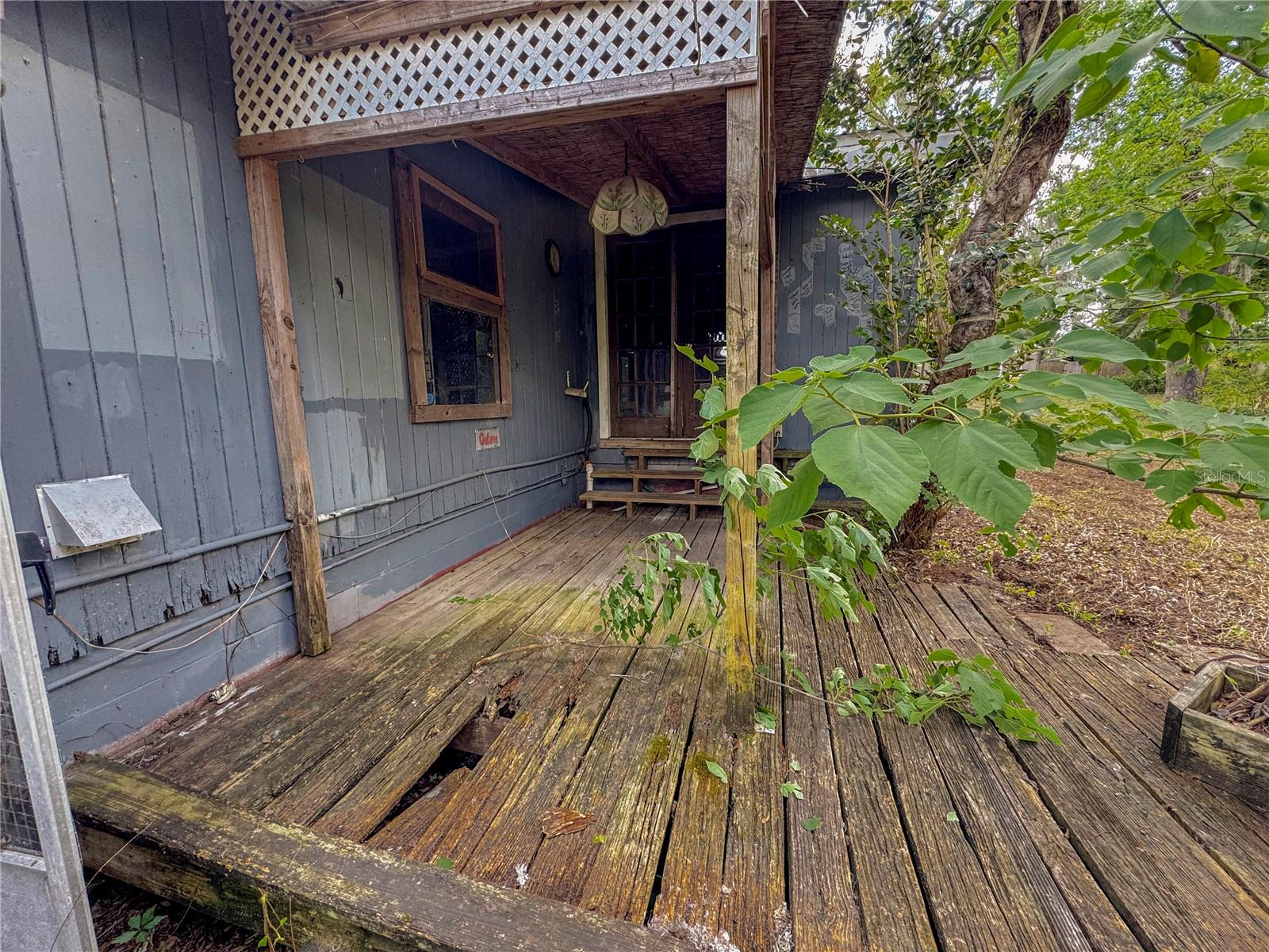 GLENAYRE SUB - Residential