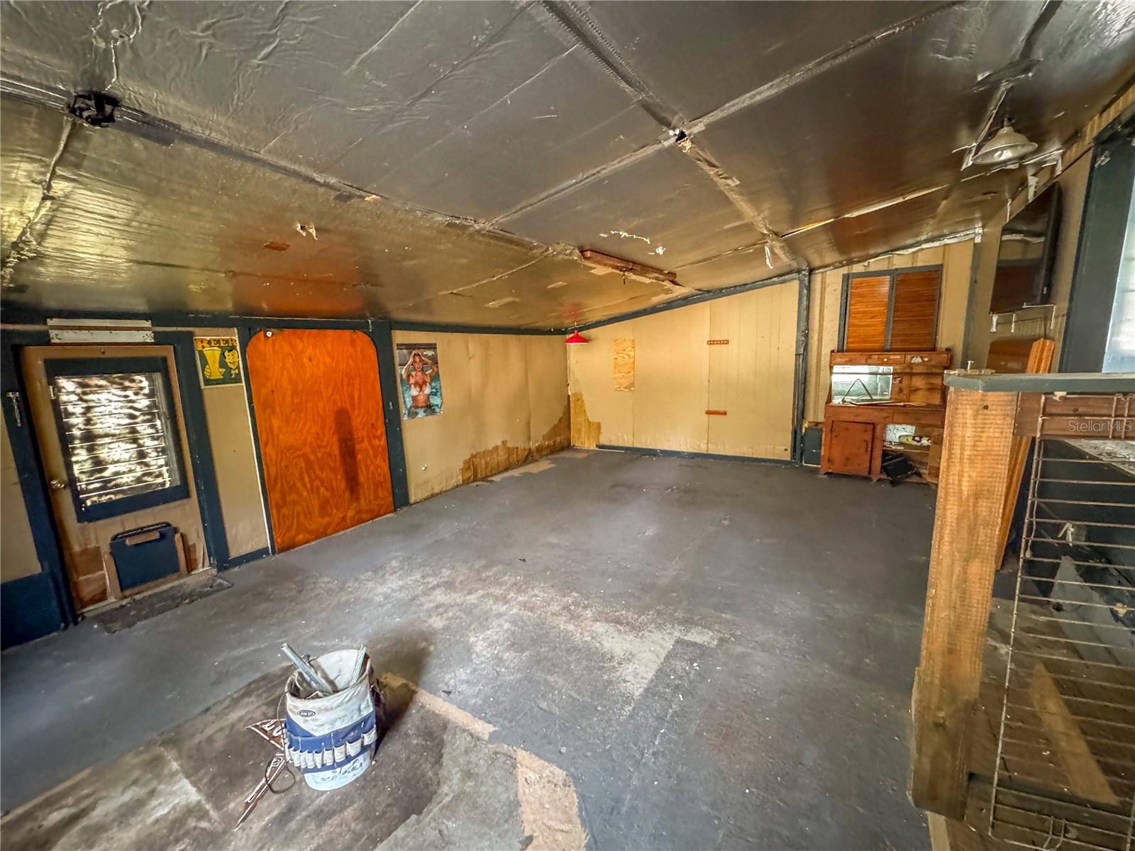 GLENAYRE SUB - Residential