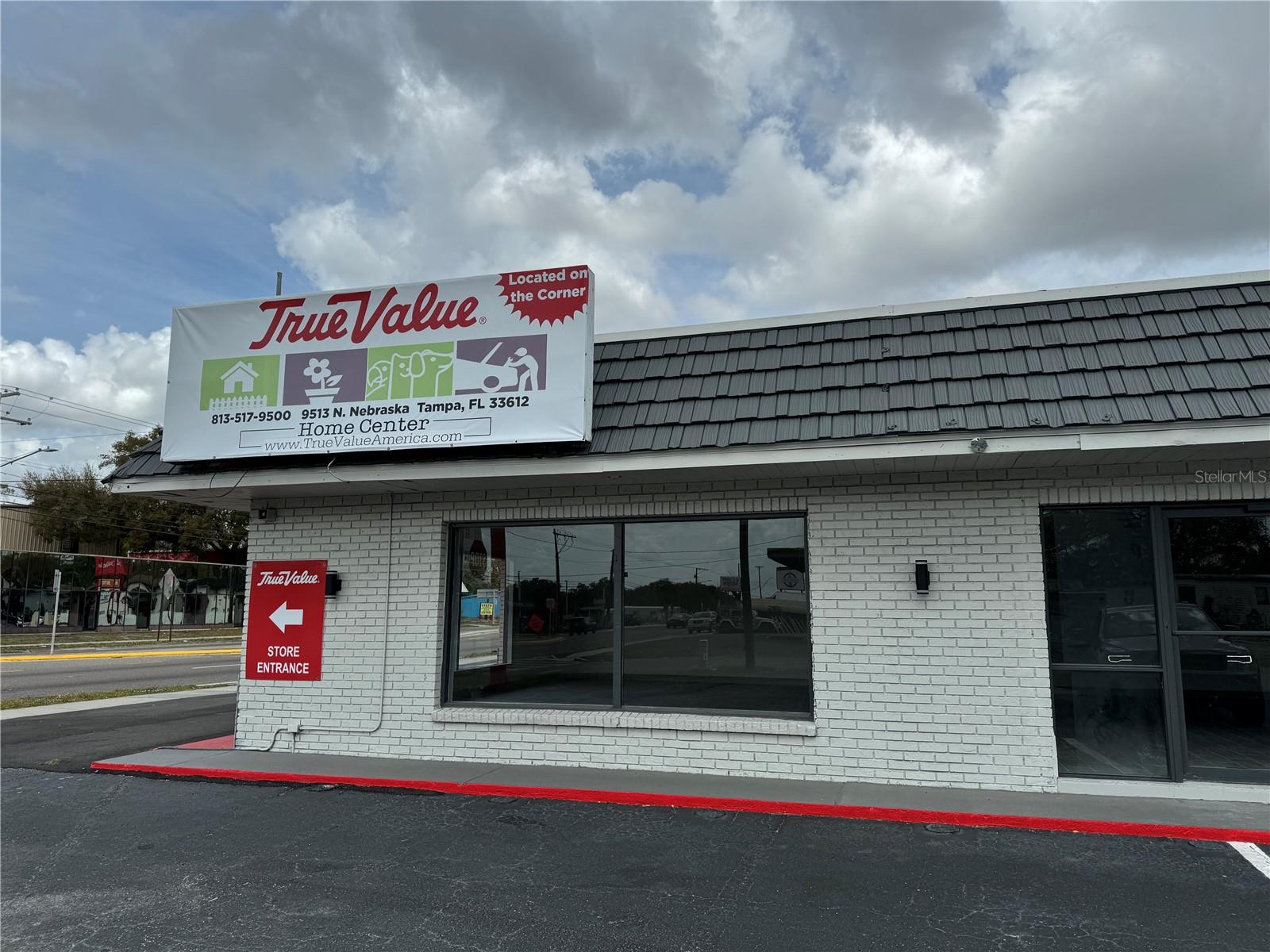 9501 N NEBRASKA AVENUE