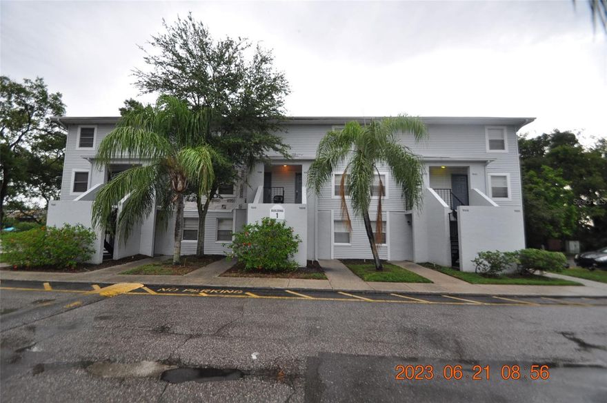 2 Bed/1.5 Bath Condo in Tampa with 864 sqft. of living space
Water is included in the rent!
Freshly painted and ready for your finishing touches!
Gated community offers peace-of-mind and privacy.
Community pool and hot tub to relax and enjoy some fun in the sun.
Other amenities include laundry facility, riverwalk, dock, fishing, fitness, tennis, and park.
NEW wood laminate flooring in living areas, is sure to accentuate your décor.
NEW carpet adds warmth and is so comfy on your feet!
Half-bath downstairs is perfect when entertaining guests.
Kitchen appliances include range, refrigerator and microwave.
Lots of cabinets space with granite countertops for the chef!
Linen closets to store all of your essentials.
NEW AC, just one year old!
Efficient central AC and heat will keep you comfy year round.
Window blinds allow just the right amount of light.
Convenient to shopping with groceries, retail and restaurants near by.
Sorry, no pets allowed!