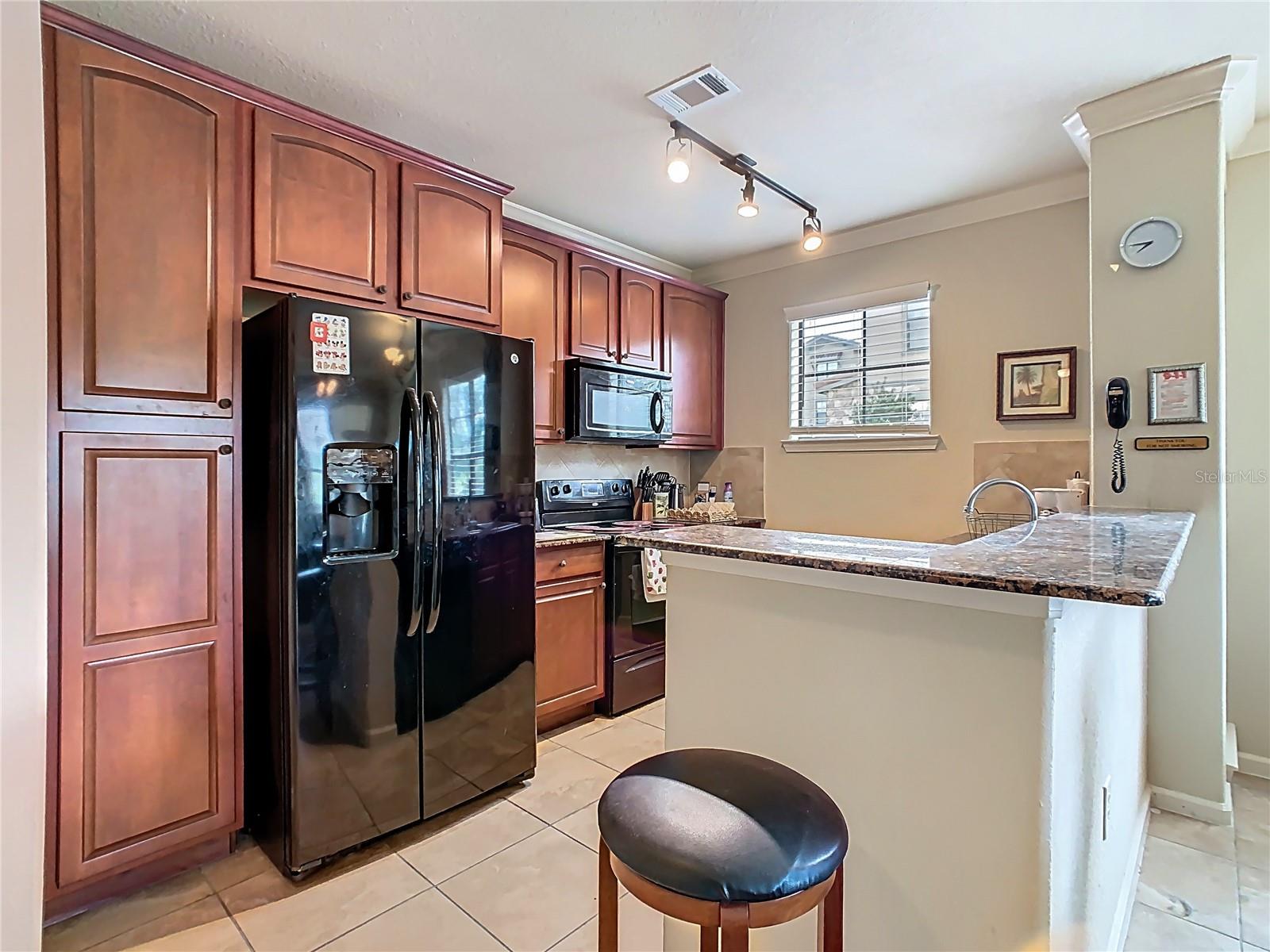 907 CHARO PARKWAY 911
