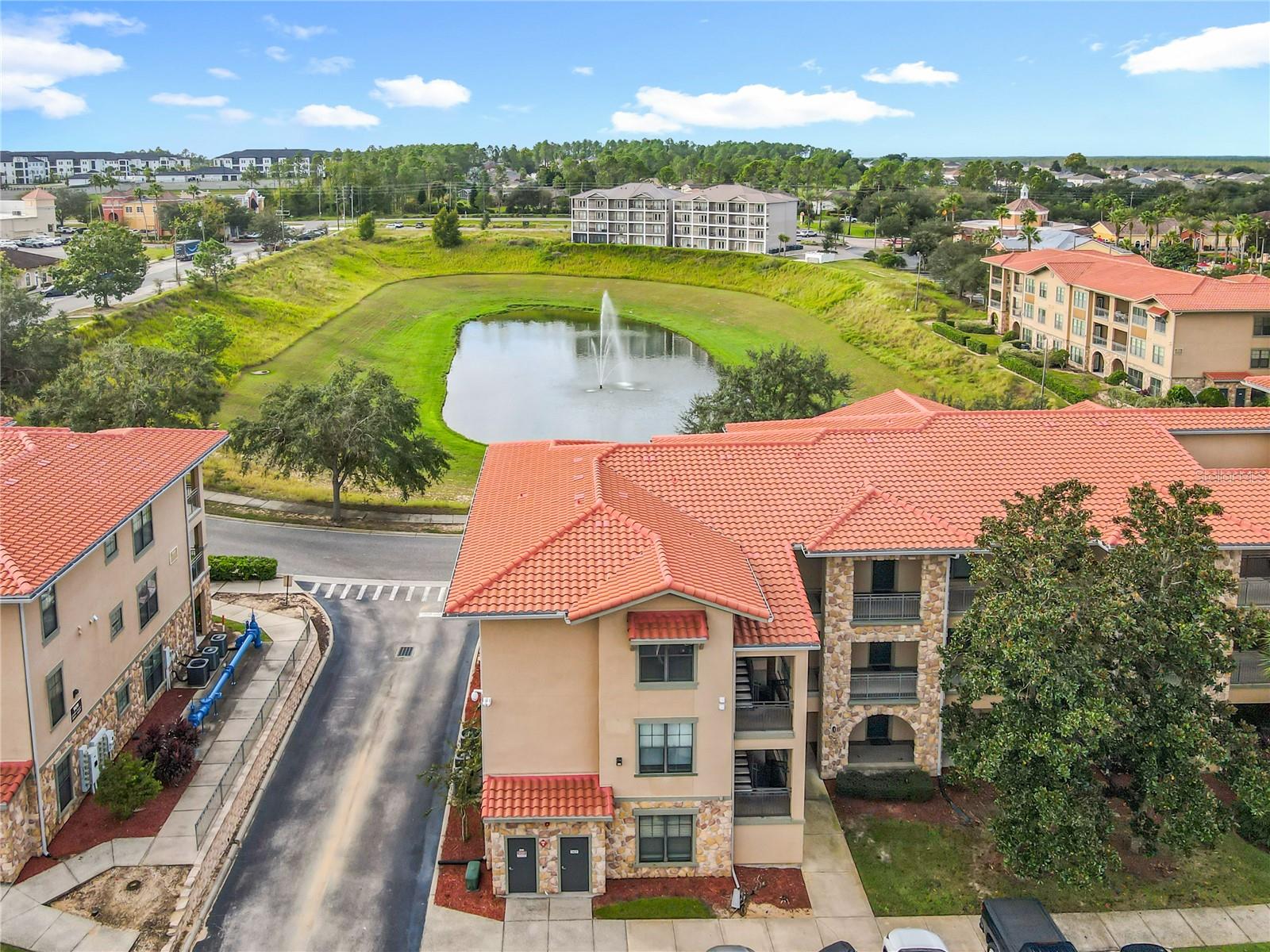 907 CHARO PARKWAY 911