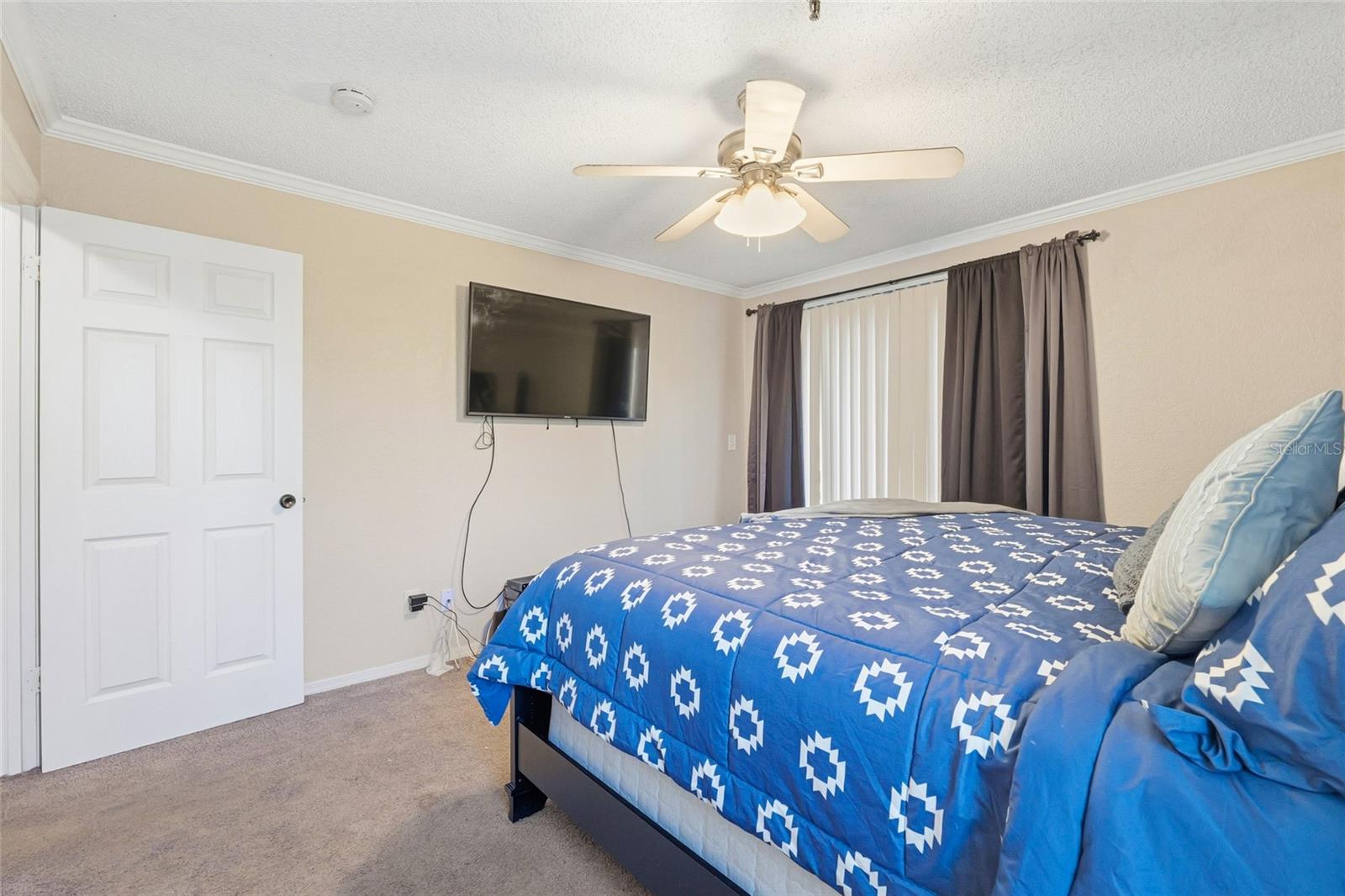 ITOPIA PRIVATE RESIDENCES CONDO - Residential