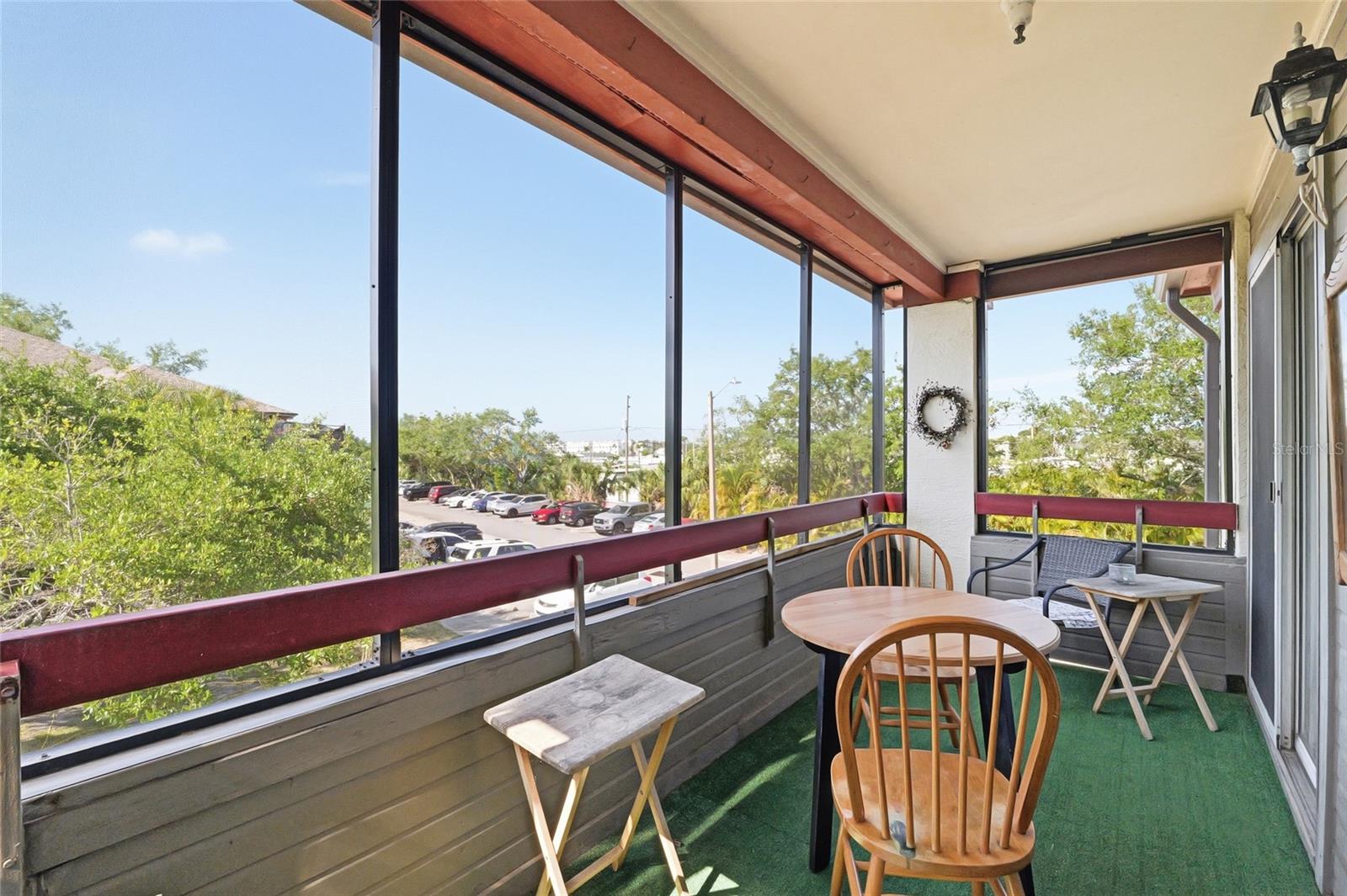 ITOPIA PRIVATE RESIDENCES CONDO - Residential