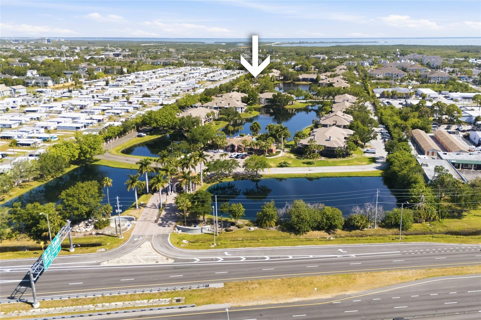 ITOPIA PRIVATE RESIDENCES CONDO - Residential