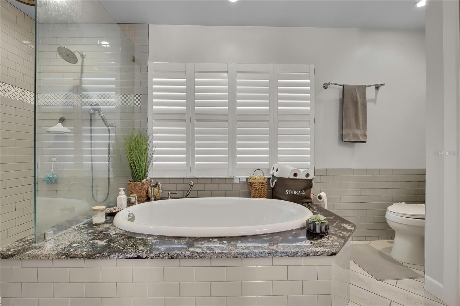 CROSS CREEK UNIT 1 - Residential