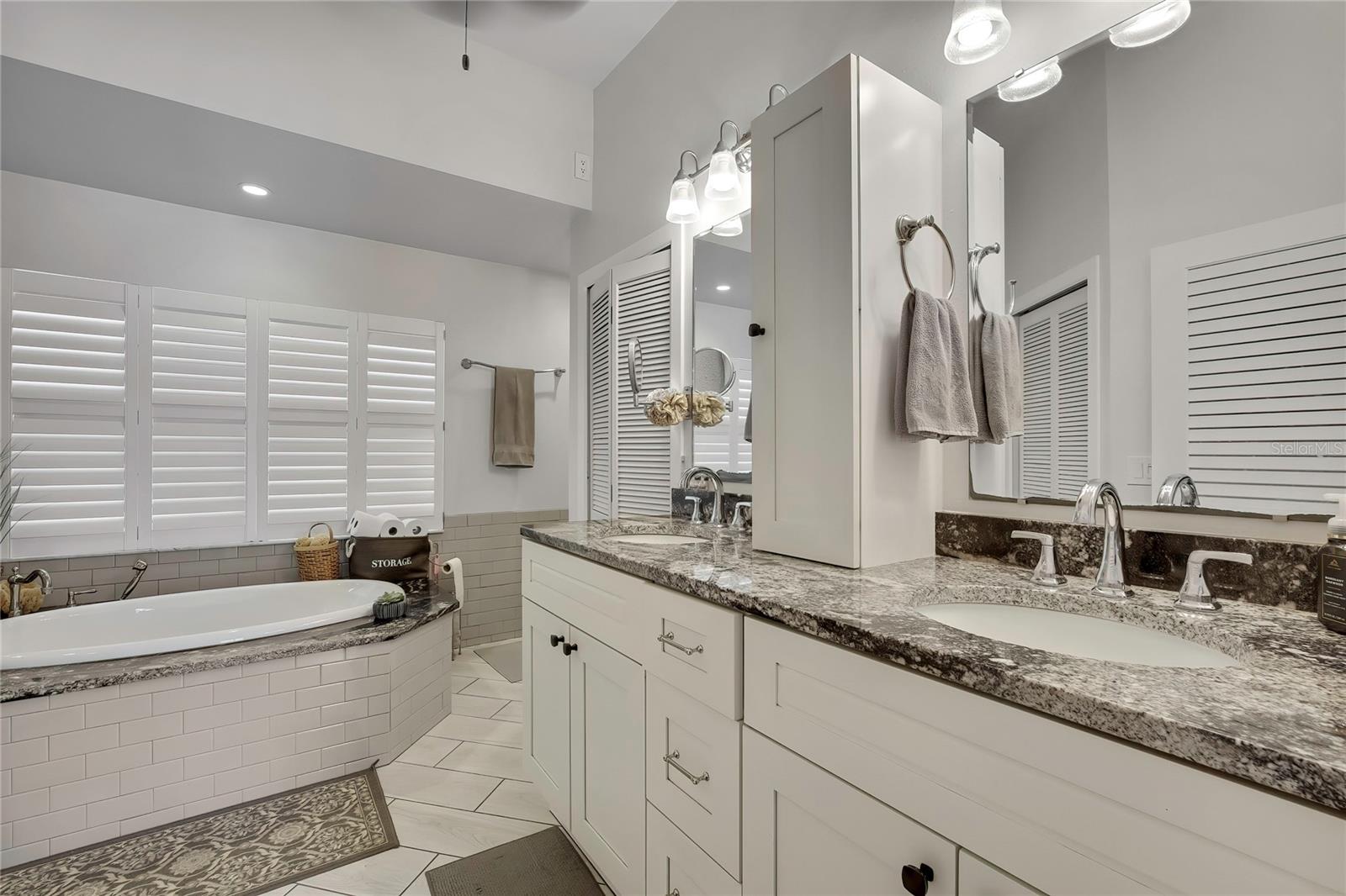 CROSS CREEK UNIT 1 - Residential