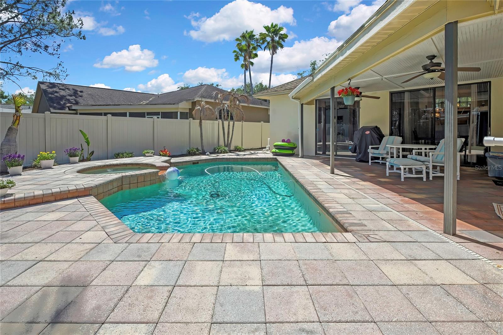 CROSS CREEK UNIT 1 - Residential