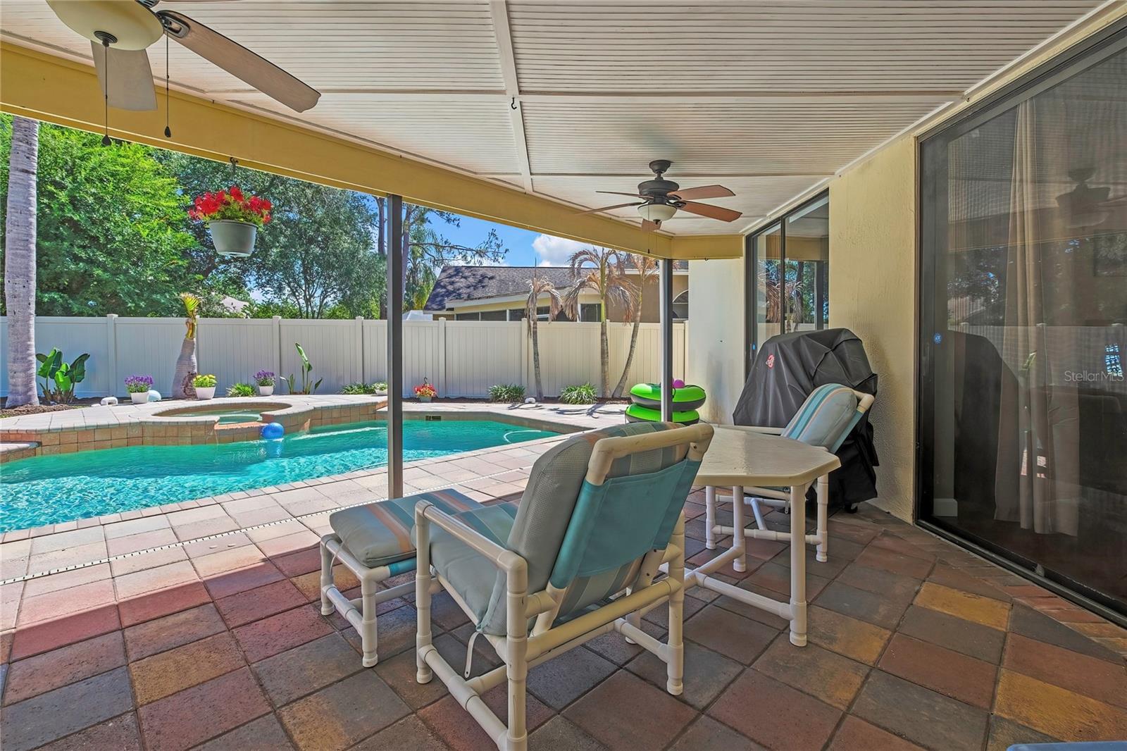 CROSS CREEK UNIT 1 - Residential