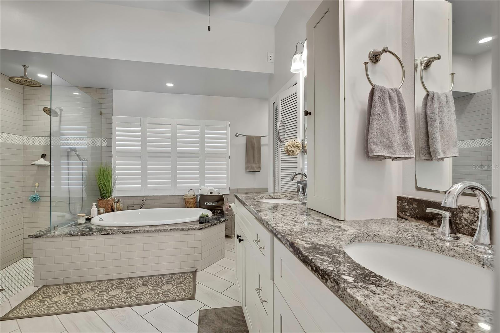 CROSS CREEK UNIT 1 - Residential