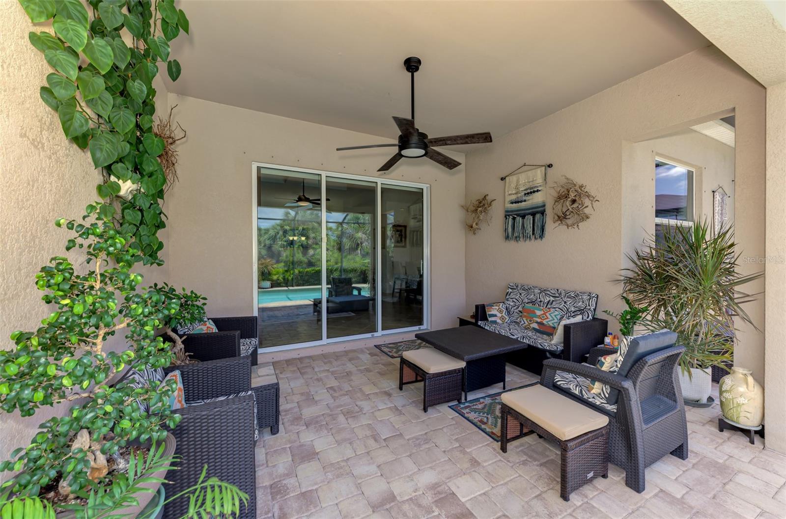 RIVERWOOD - Residential