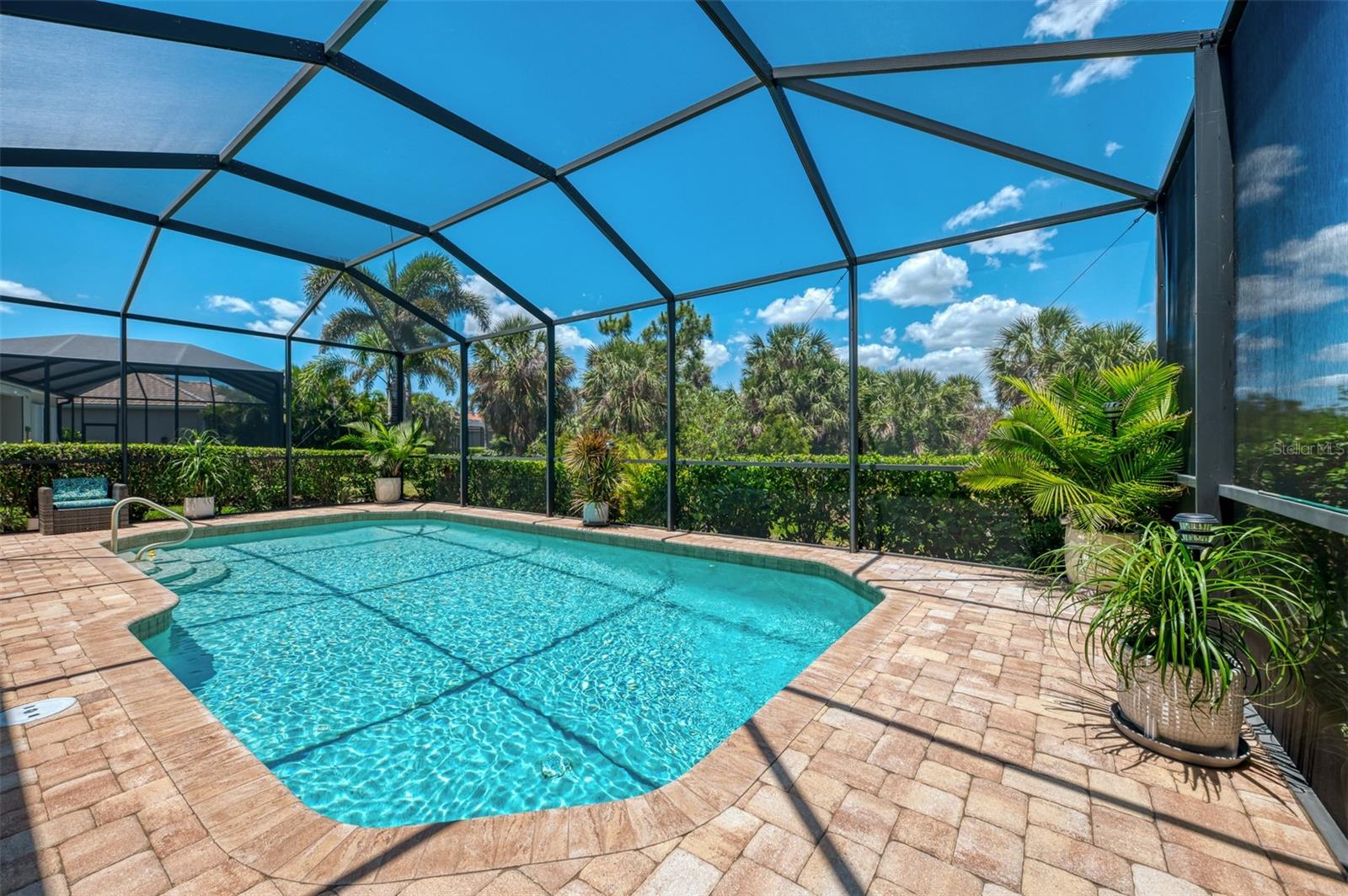 RIVERWOOD - Residential