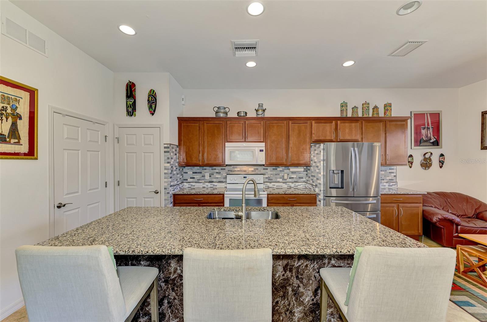 RIVERWOOD - Residential