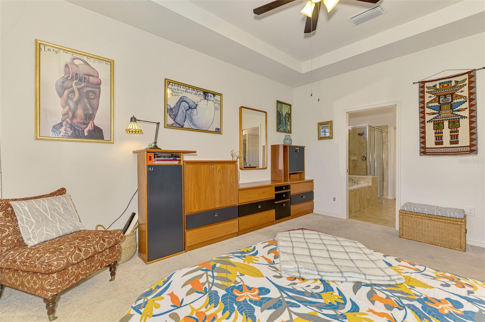 RIVERWOOD - Residential