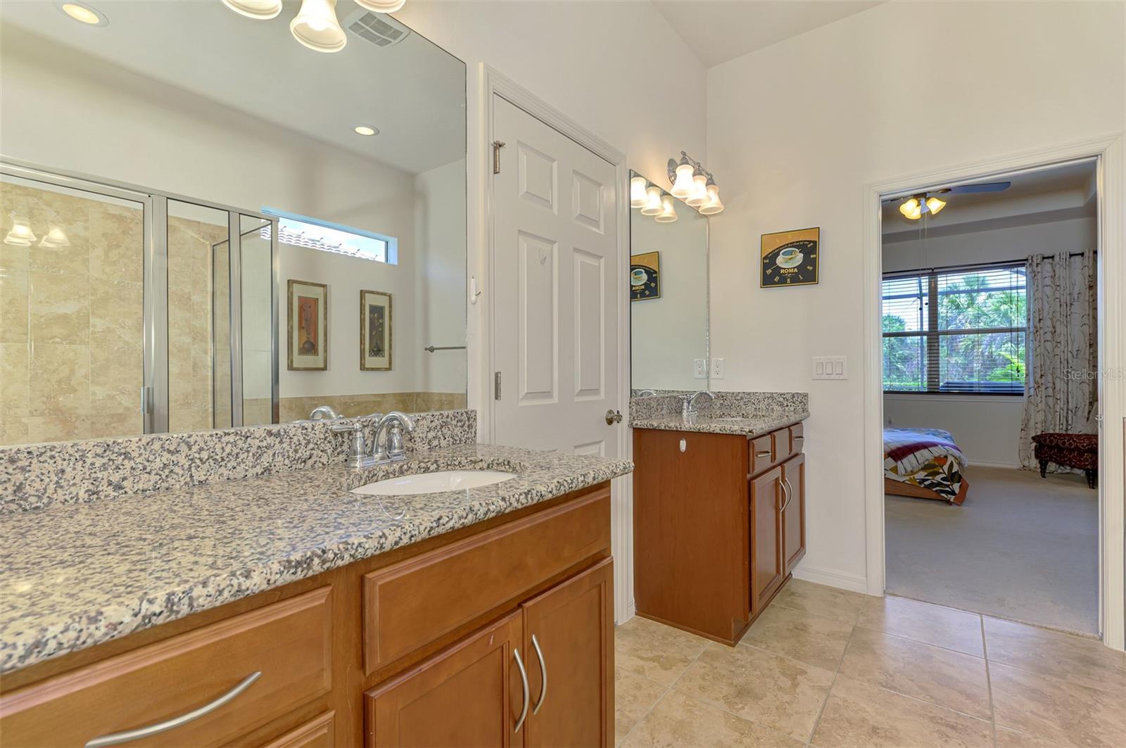 RIVERWOOD - Residential