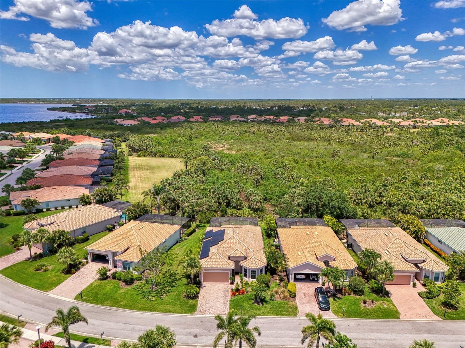 RIVERWOOD - Residential