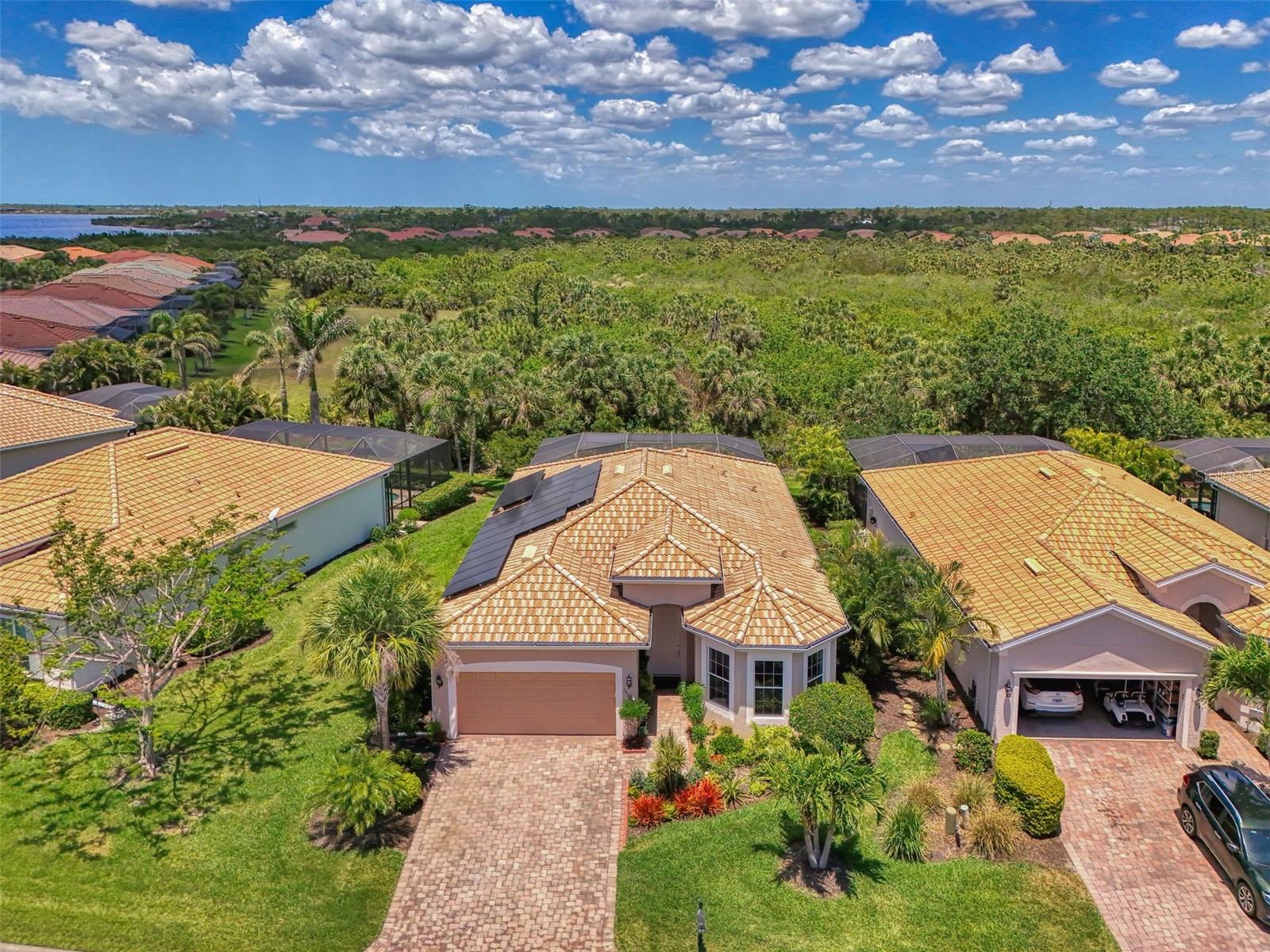 RIVERWOOD - Residential