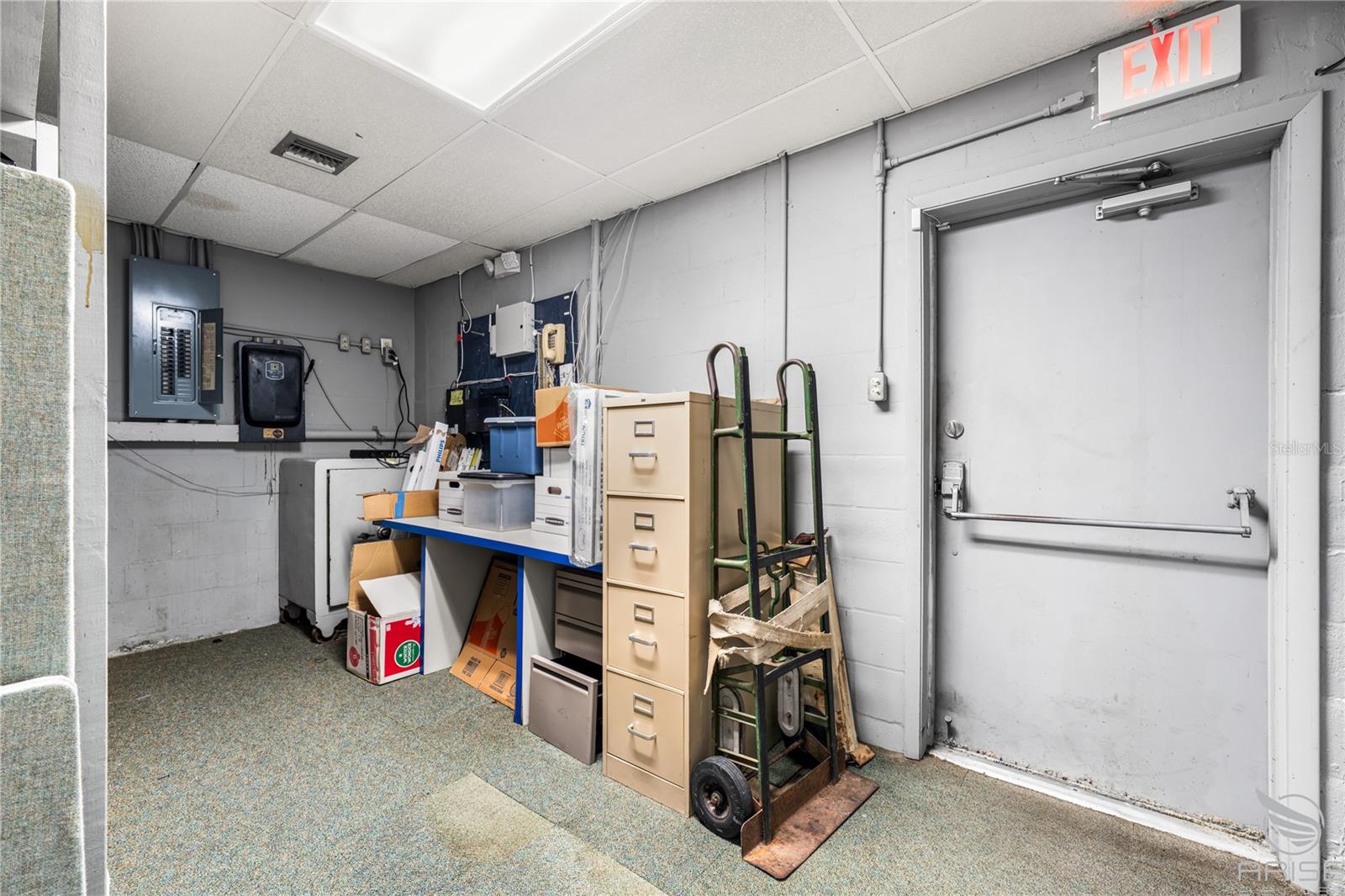 ANDREWS NEW SMYRNA - Commercial Sale