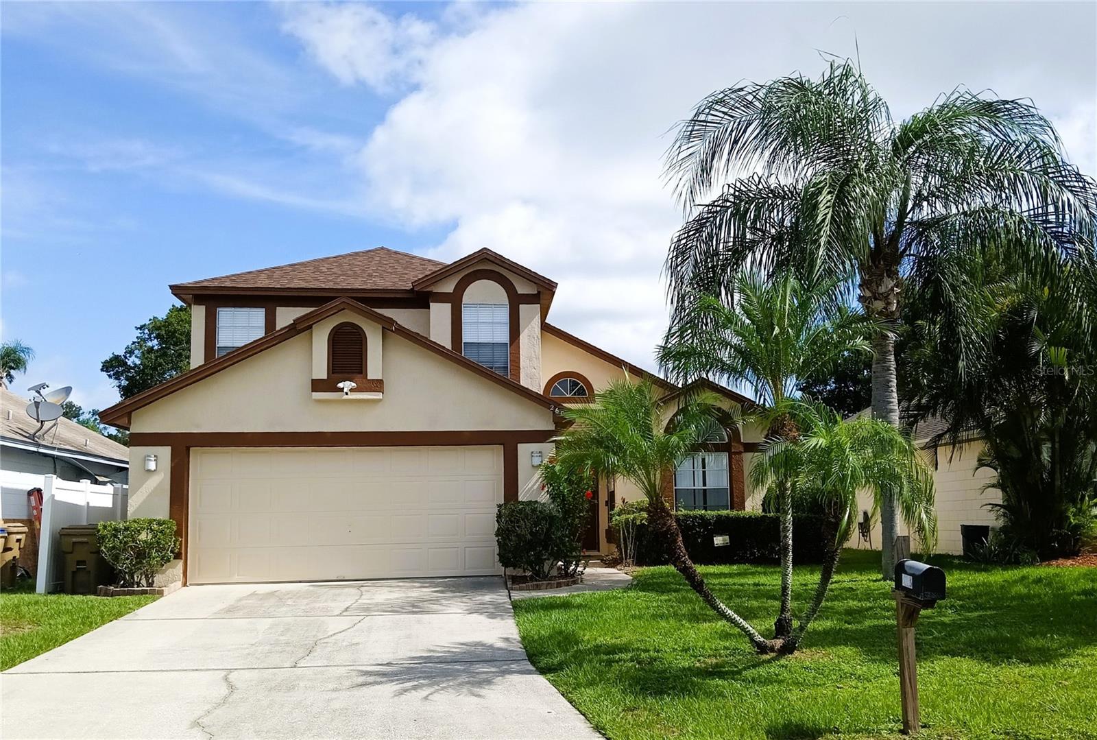 This attractive property offers a unique open floor plan with spectacular high ceiling that impress visitors and maximizes the natural light. It features updated bathrooms and kitchen with quartz countertops. Two French doors connect the dining room and the porch for relaxing near to the screened aquamarine pool area, and 2 years old roof.
Move in ready home in the well-located Montego Bay community with amenities that include a community pool, and a playground. The property is conveniently located near to major Kissimmee roads such as 192 and Poinciana Blvd, near to shopping centers and fun, less than 20 minutes to Hollywood Studios, less than 25 minutes to Disney Springs and Magic Kingdom. Do not wait to see it!
Professional photos coming soon.
Furnitures negotiation separately.