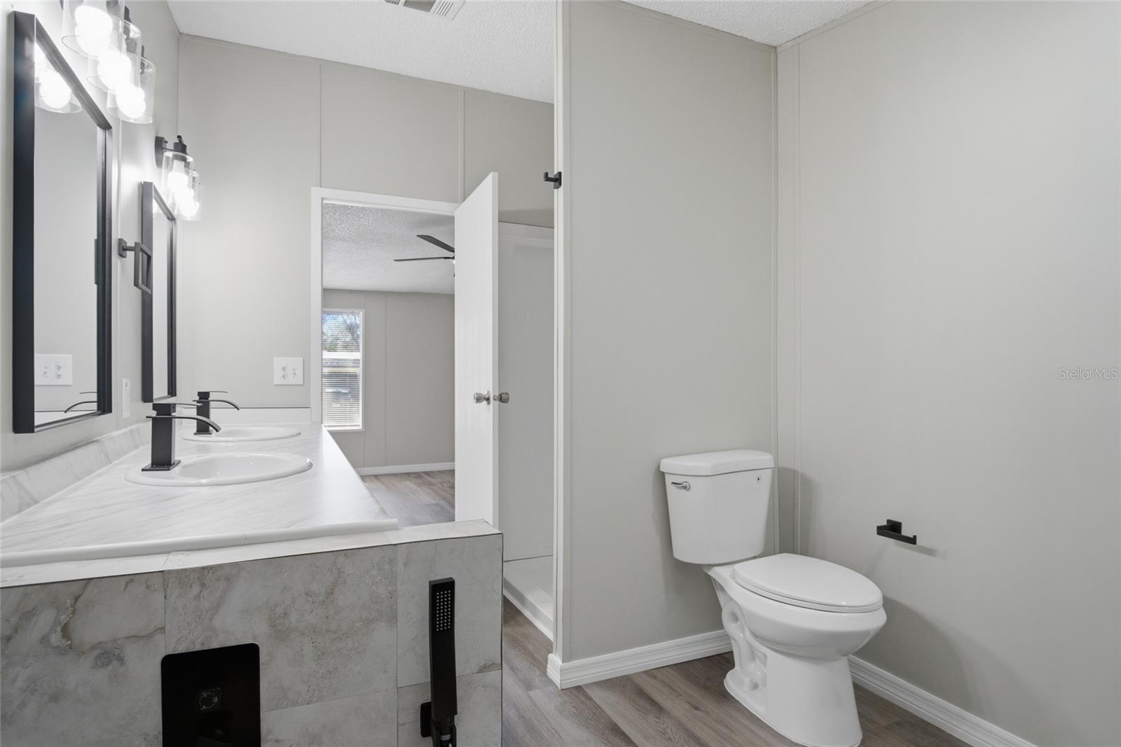 CHARLIN PARK FIRST ADD - Residential