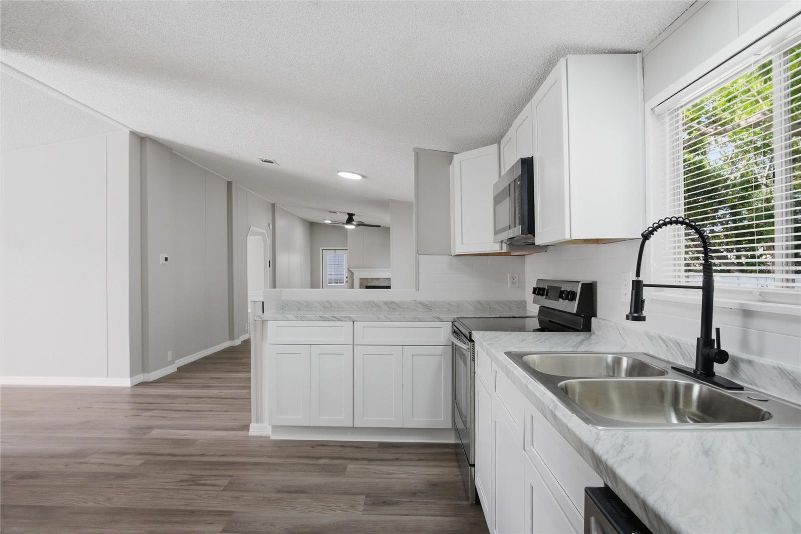 CHARLIN PARK FIRST ADD - Residential