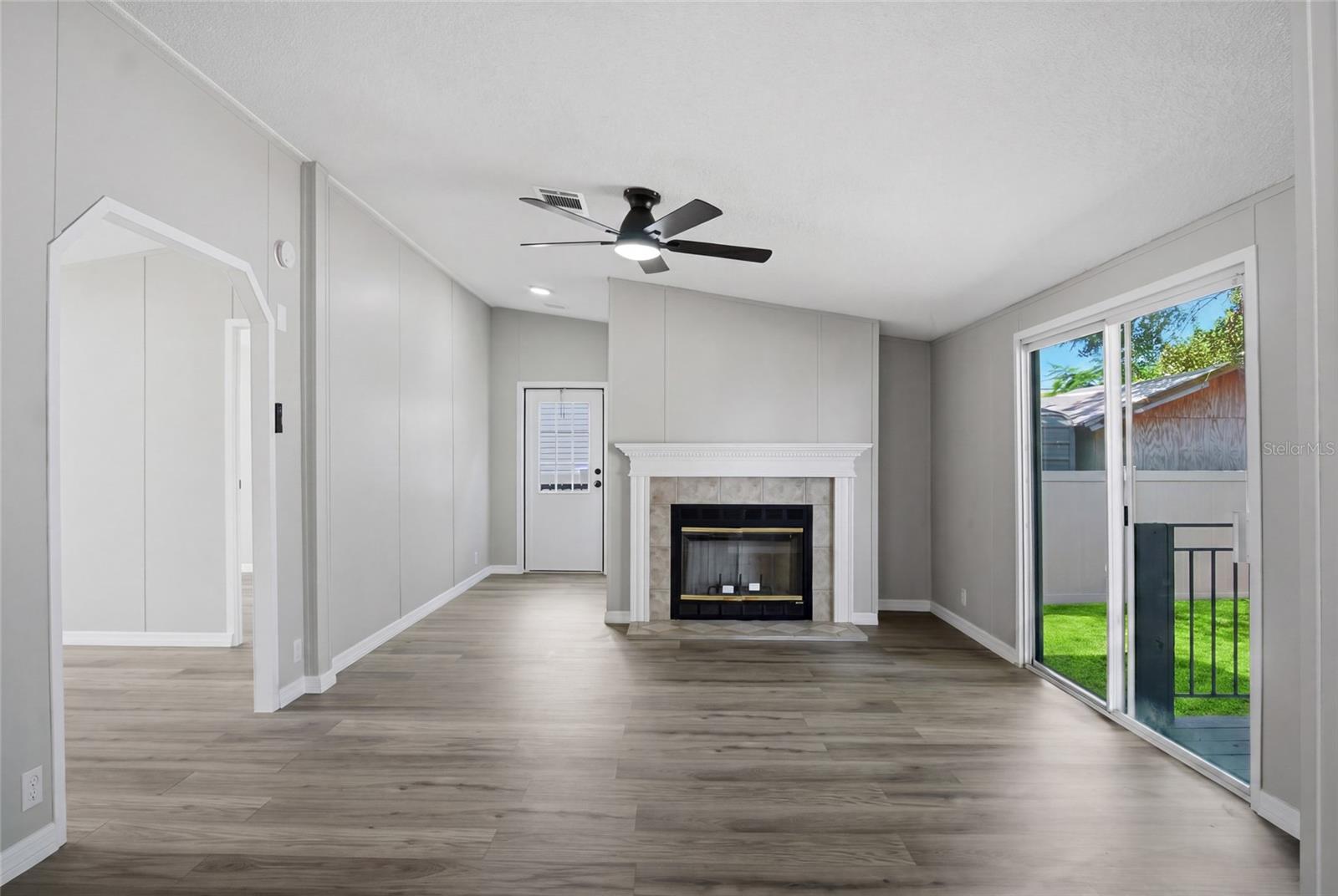 CHARLIN PARK FIRST ADD - Residential