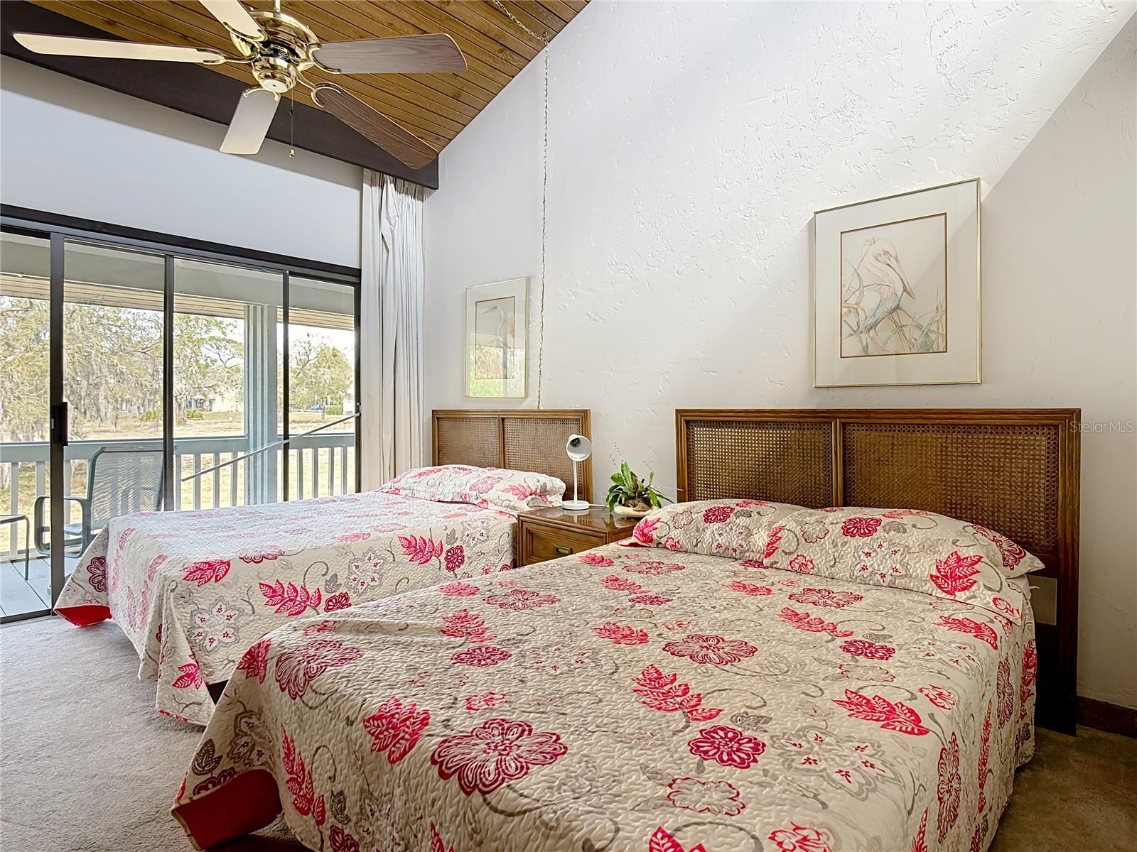 GRENELEFE ABBEY COURT CONDO - Residential