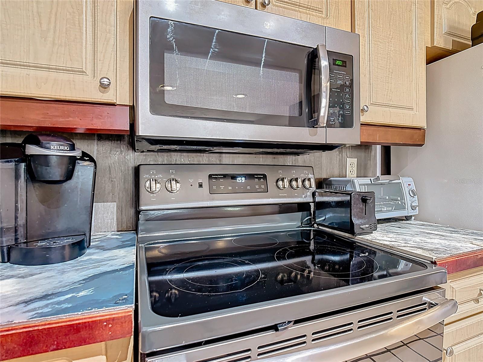 GRENELEFE ABBEY COURT CONDO - Residential