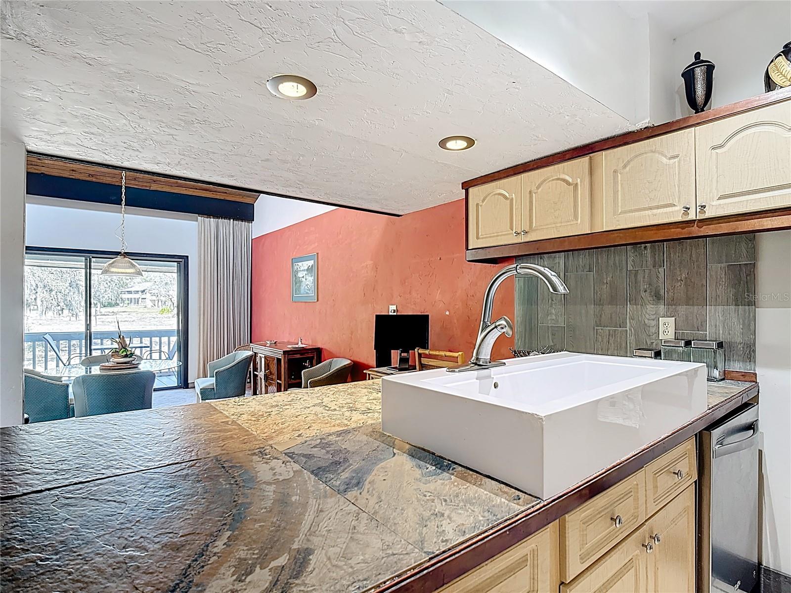 GRENELEFE ABBEY COURT CONDO - Residential