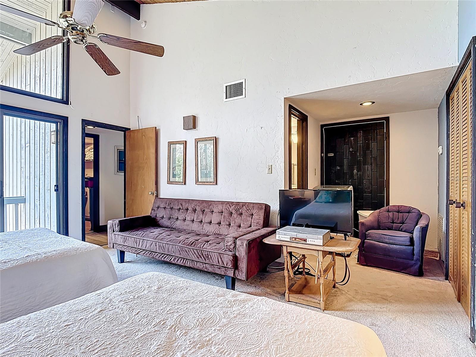 GRENELEFE ABBEY COURT CONDO - Residential