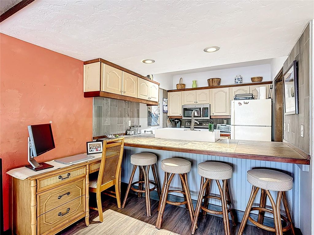 Photo of 4196 Abbey Court #4196, Haines City, FL 33844 (MLS # O6386456)