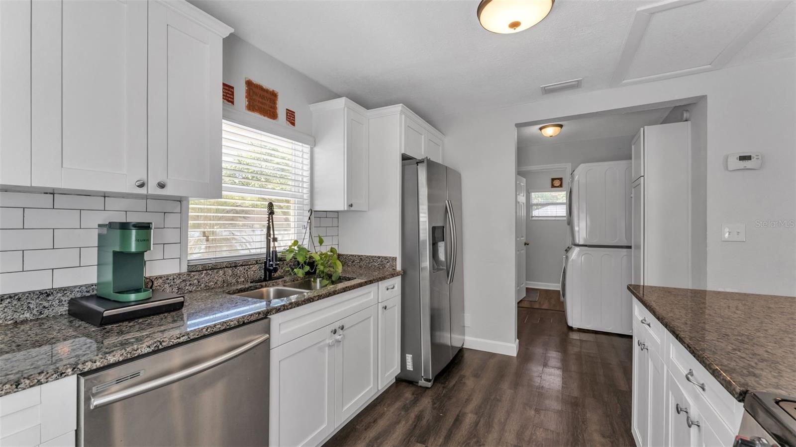 CAROLINA COURT - Residential