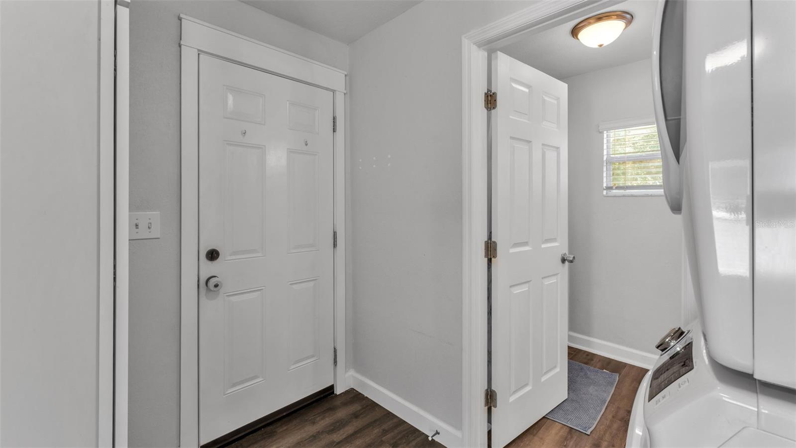 CAROLINA COURT - Residential