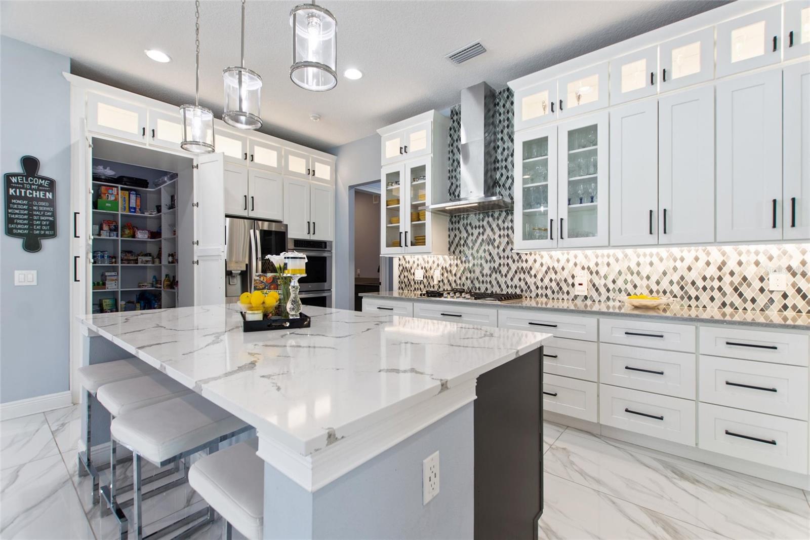 LUCKY WORLD ESTATES - Residential