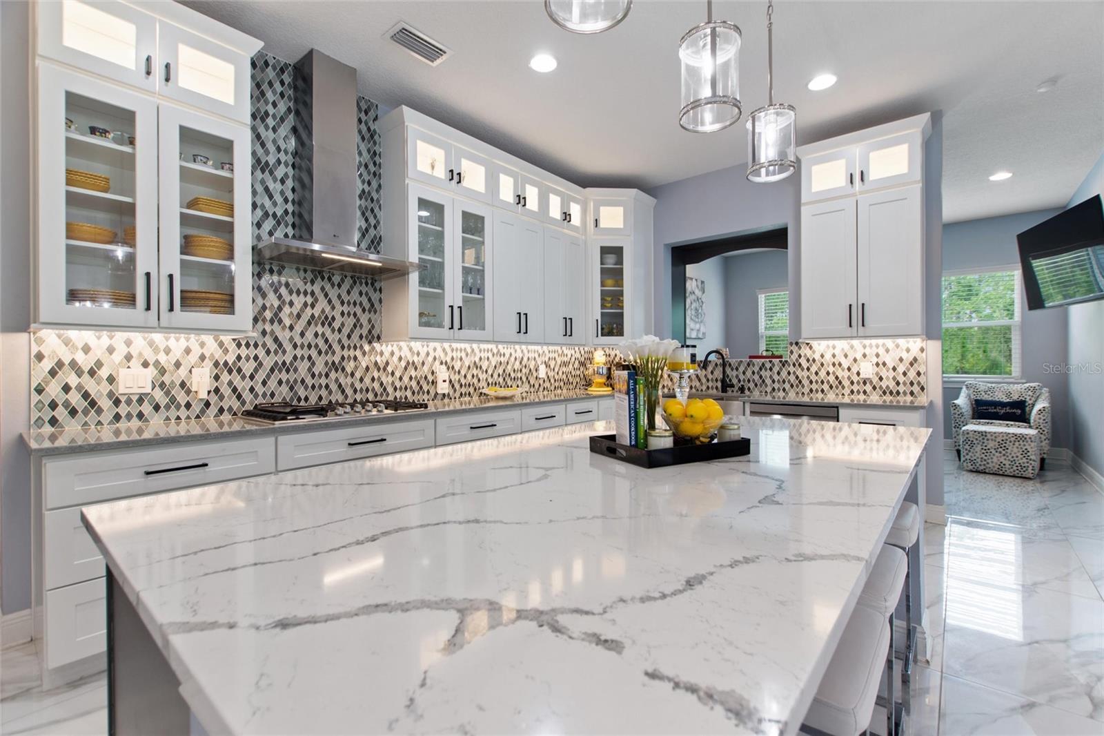 LUCKY WORLD ESTATES - Residential