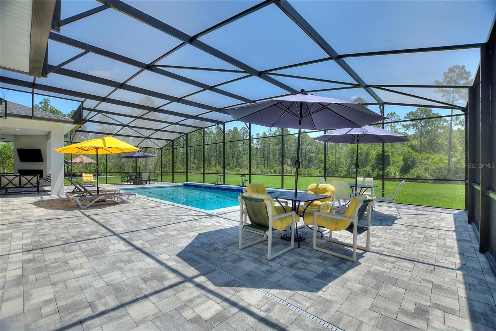 LUCKY WORLD ESTATES - Residential