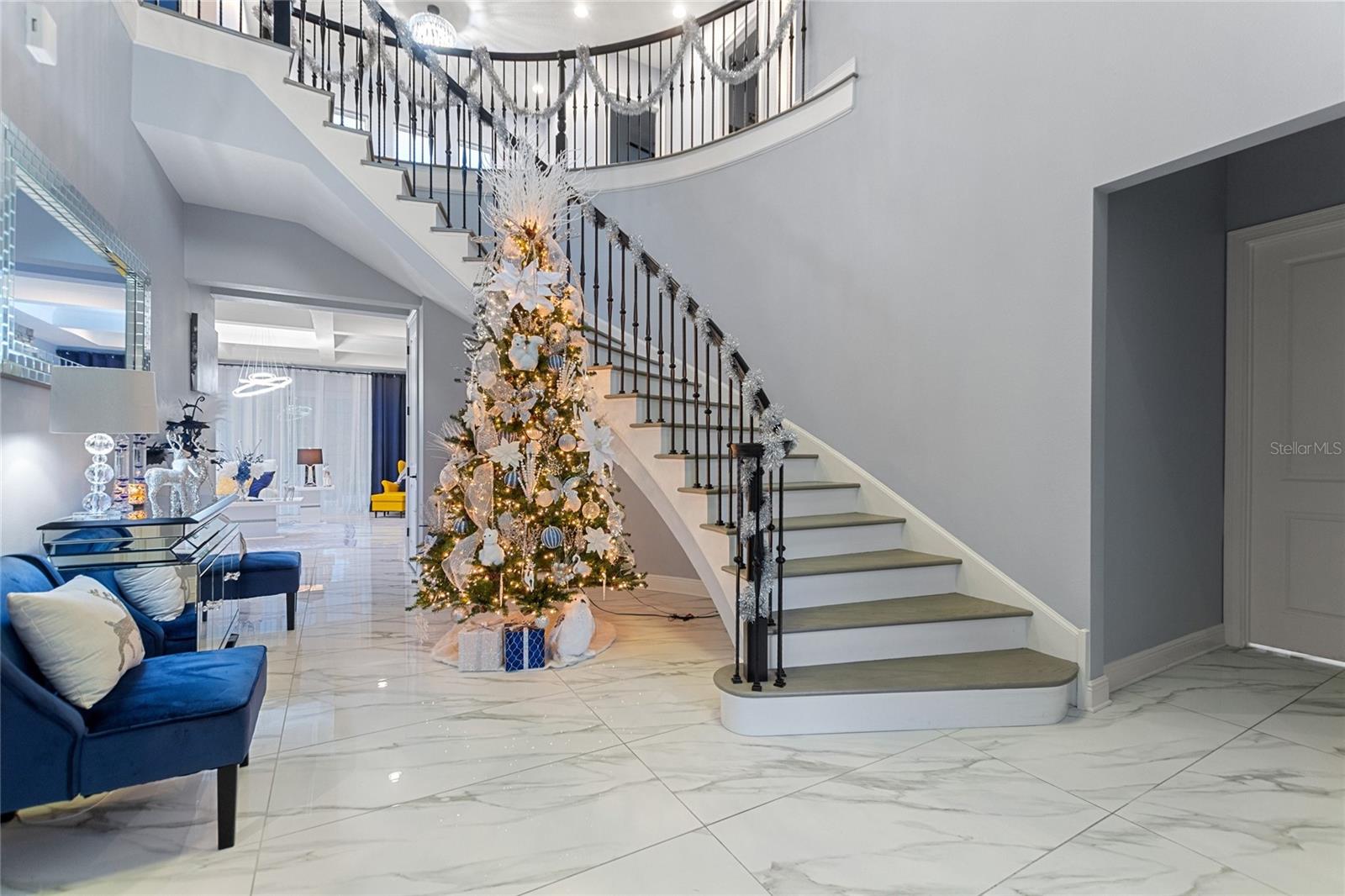 LUCKY WORLD ESTATES - Residential