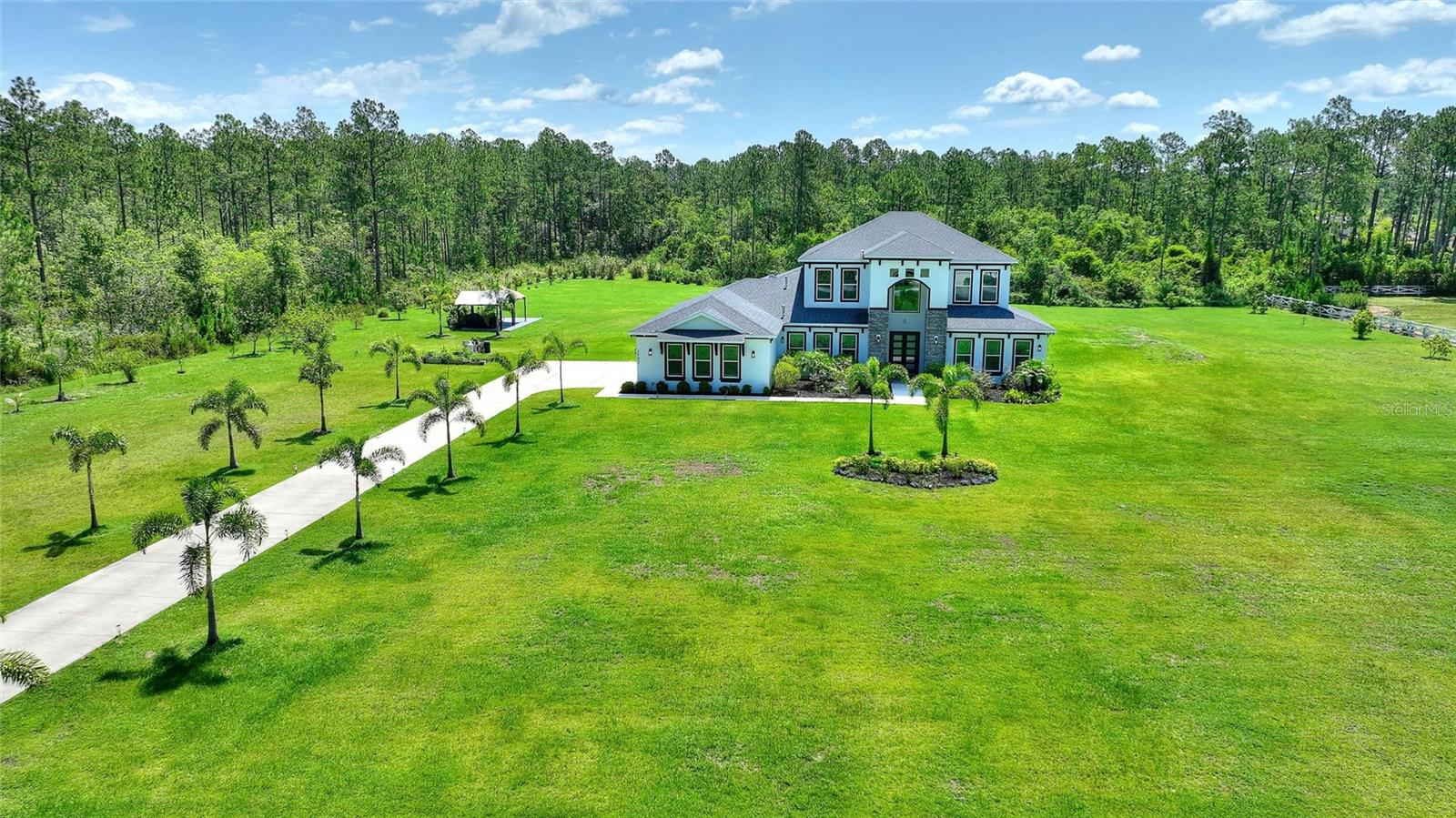 LUCKY WORLD ESTATES - Residential