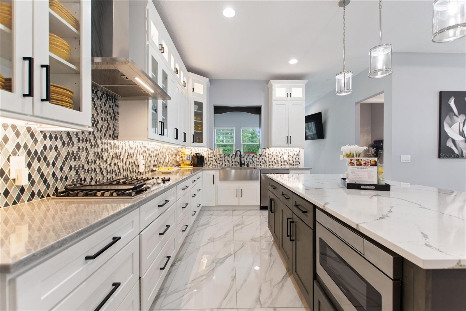 LUCKY WORLD ESTATES - Residential