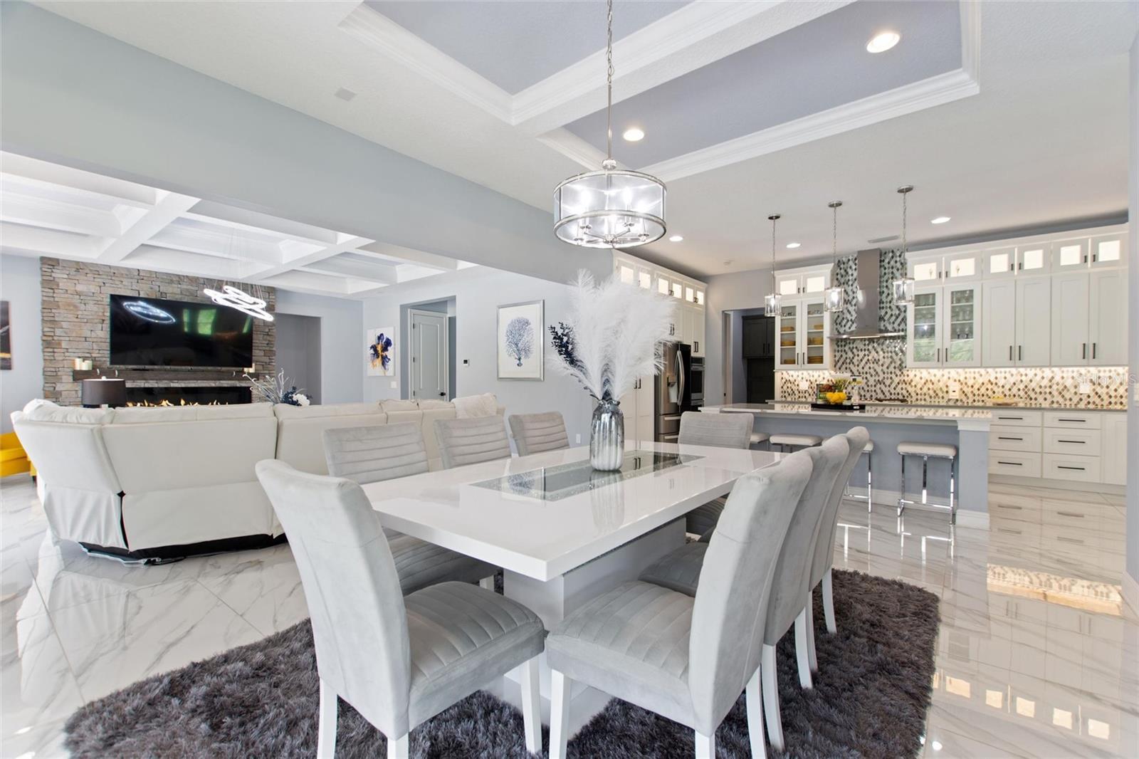 LUCKY WORLD ESTATES - Residential