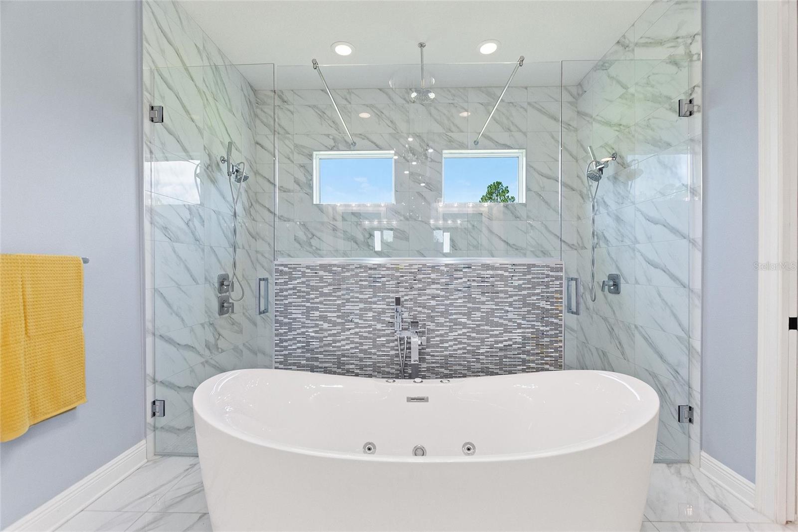 LUCKY WORLD ESTATES - Residential