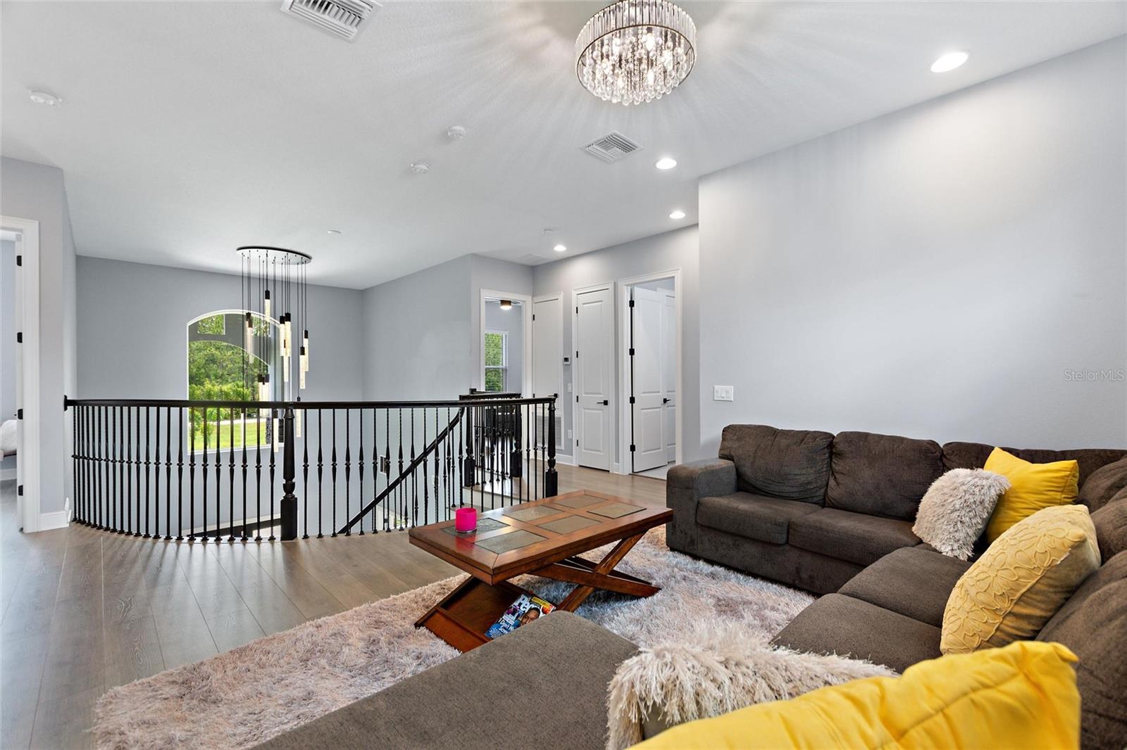 LUCKY WORLD ESTATES - Residential