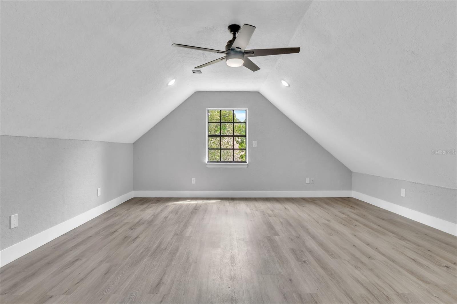 DELTONA LAKES UNIT 41 - Residential