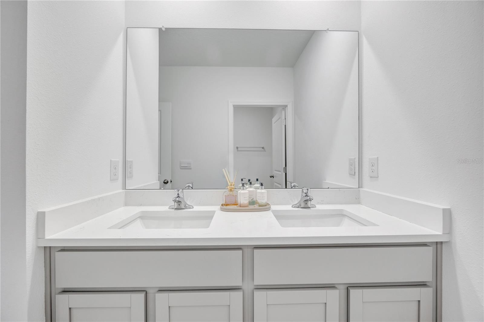 MIRADA PH 1 - Residential Lease