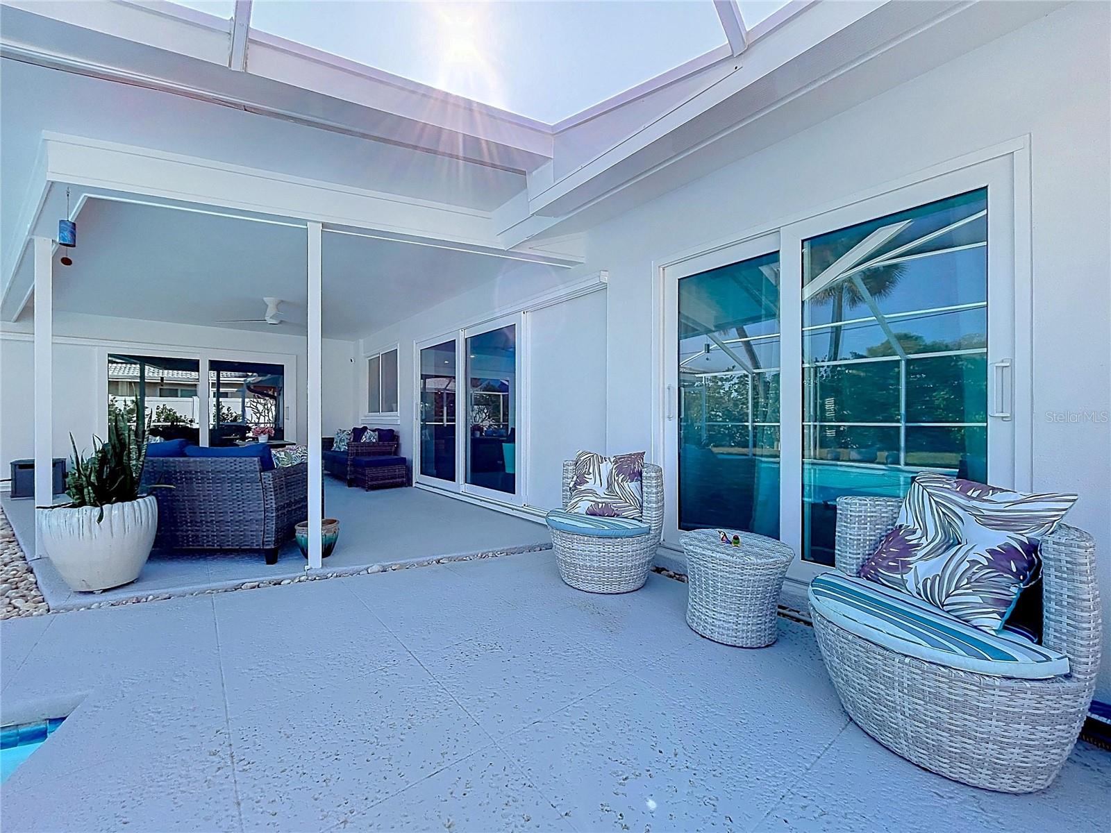 HILLCREST MANOR - Residential