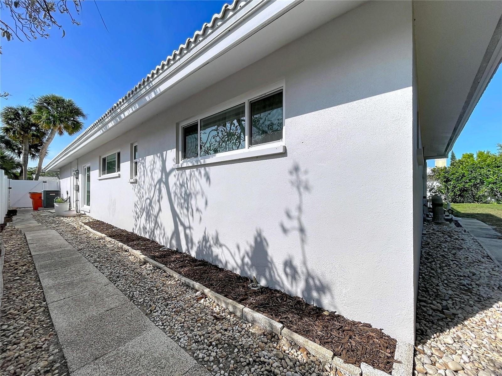 HILLCREST MANOR - Residential