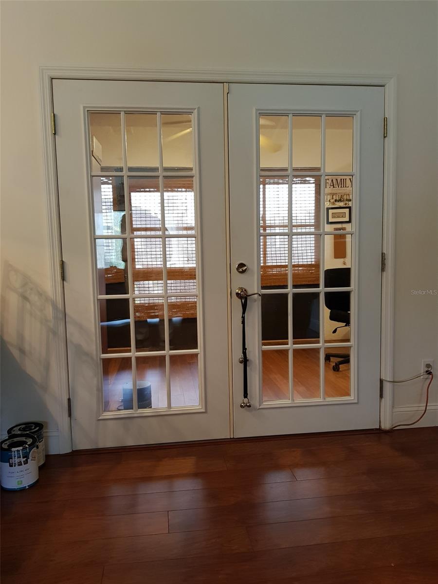 Florida Shores 01 - Residential